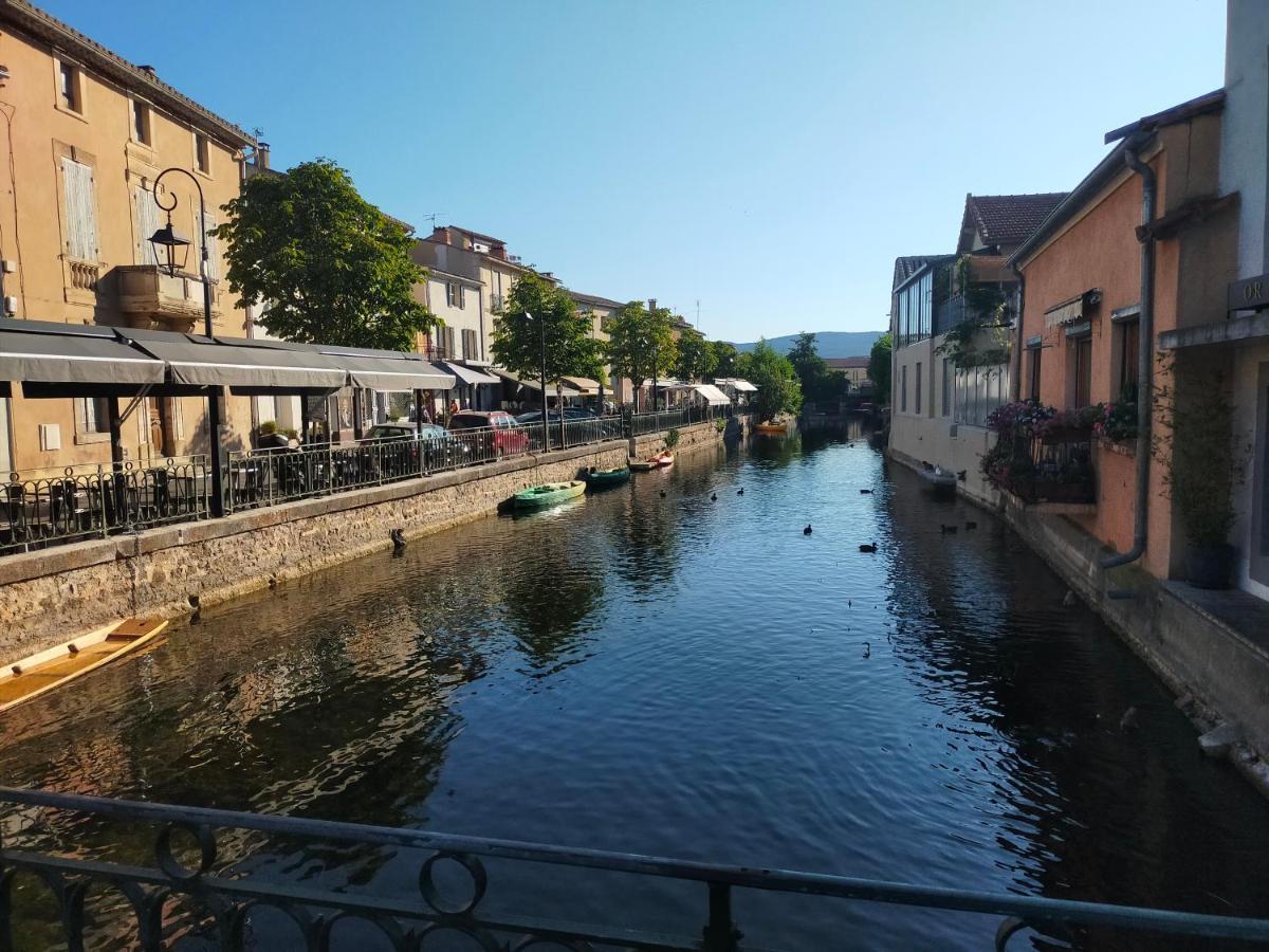 Gite Les Demoiselles Des Sorgues LʼIsle-sur-la-Sorgue Exterior foto